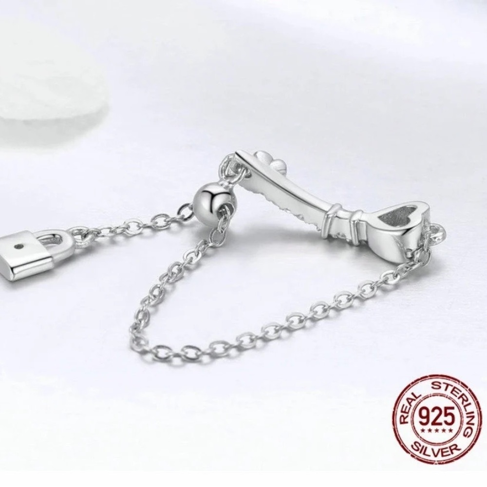 Trendy New 925 Sterling Silver Love Heart Lock Key Chain Rings for Women - Picture 3 of 5